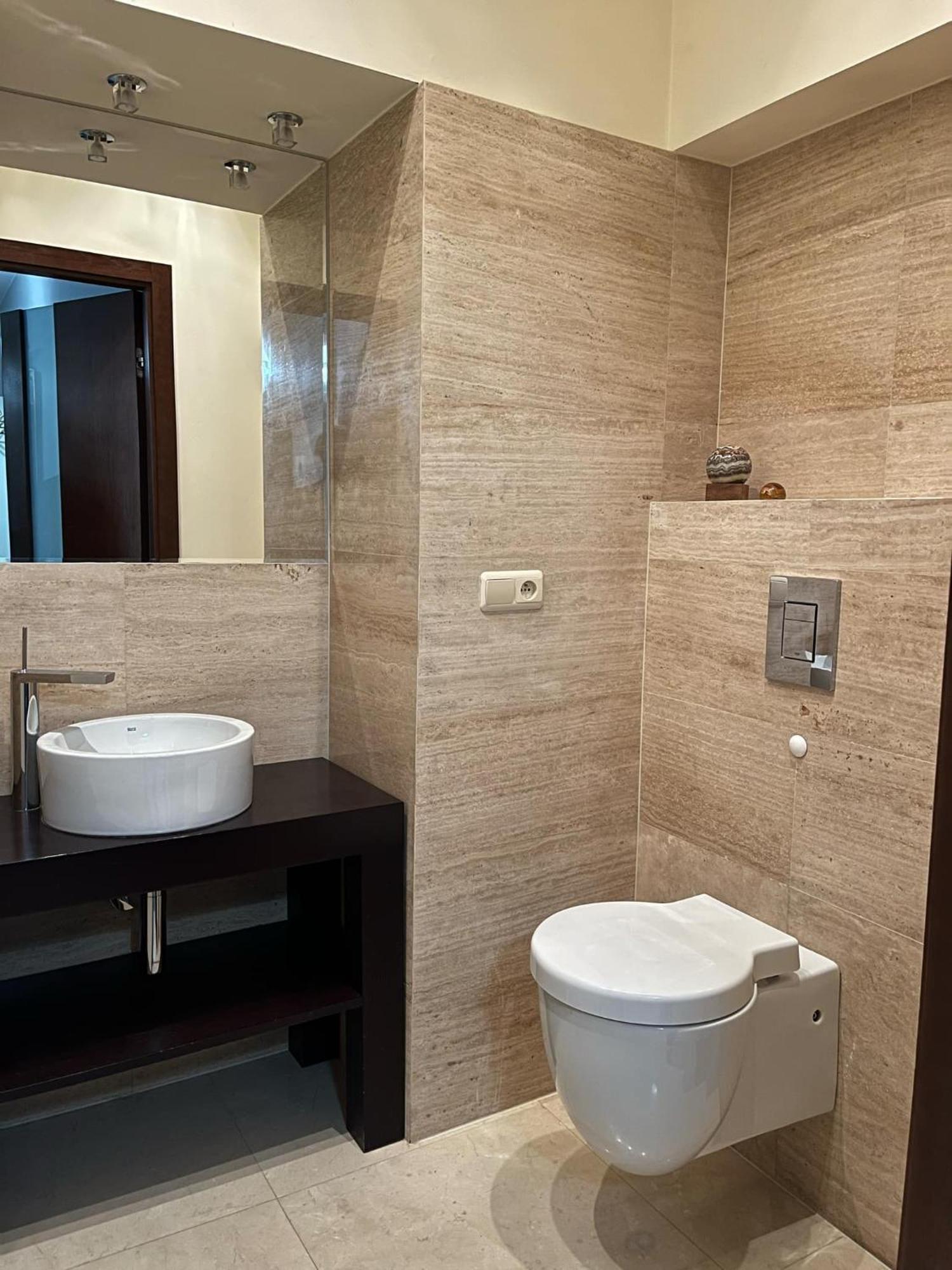 Luxury Close To The Royal Bath Park And The Center Apartament