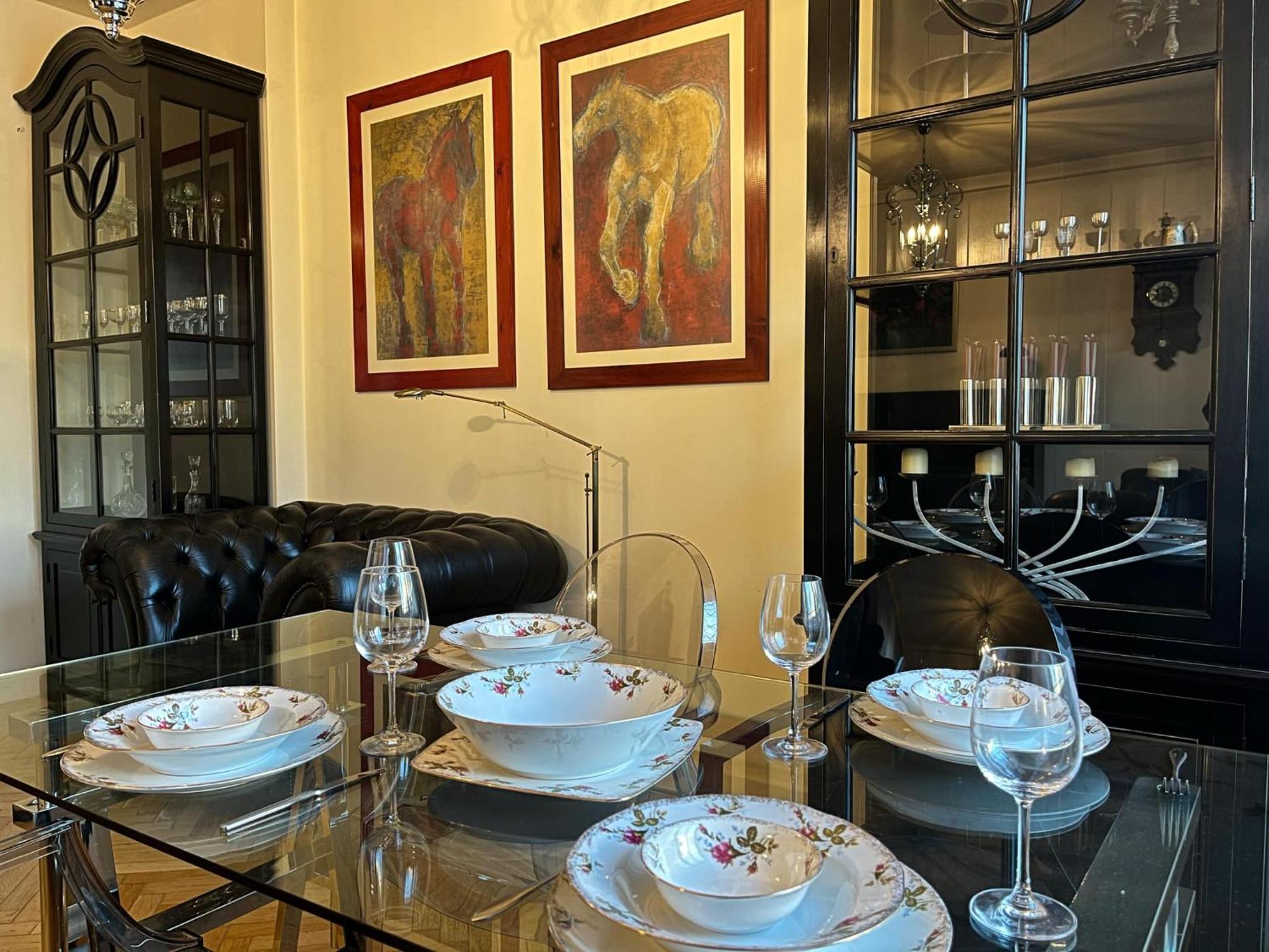 Apartament Luxury Close To The Royal Bath Park And The Center *